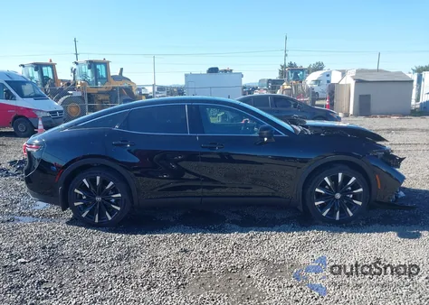 2024 Toyota Crown Platinum z USA, uszkodzony, nr VIN JTDAFAAF4R3009422